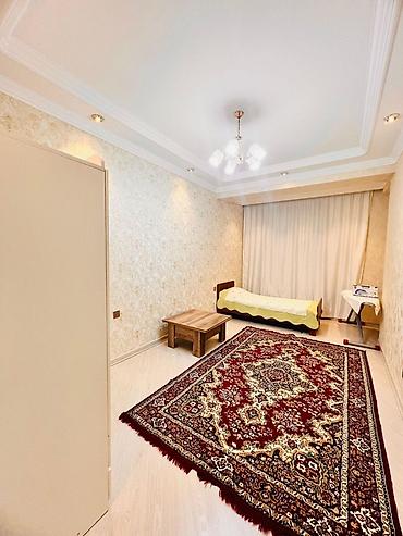 Uzunmüddətli kirayə mənzillər: İcarəyə verilir 3 otaqlı yeni tikili 137 m², İnşaatçılar m. Qələbə — 7