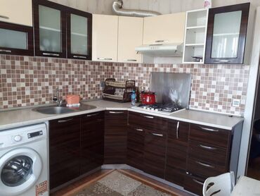 Uzunmüddətli kirayə mənzillər: Razin Akordda 20 mertebeli binanın 13-cü mərtəbəsində yerləşən ümumi — 15