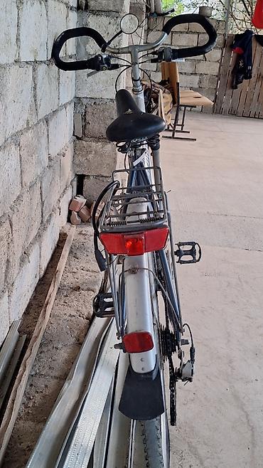 4 teker velosiped: İşlənmiş Şəhər velosipedi 28", sürətlərin sayı: 8 — 2