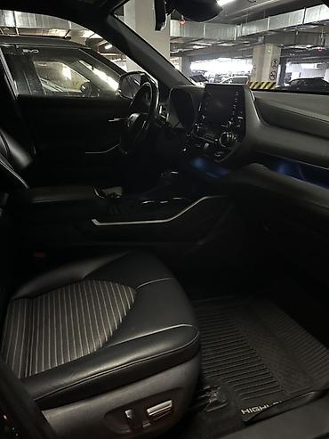 97: Toyota Highlander: 2021 г., 3.5 л, Автомат, Бензин, Кроссовер — 10