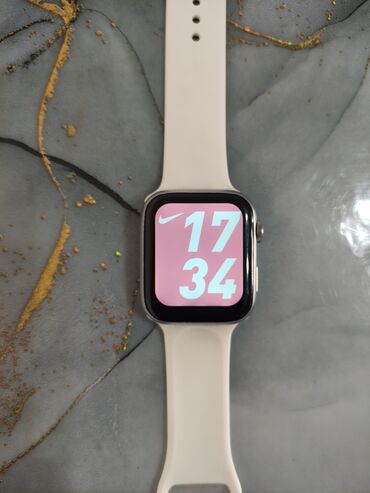 бу сойко: Apple watch 7 series 
45mm
В хорошем состоянии 
Зарядка
