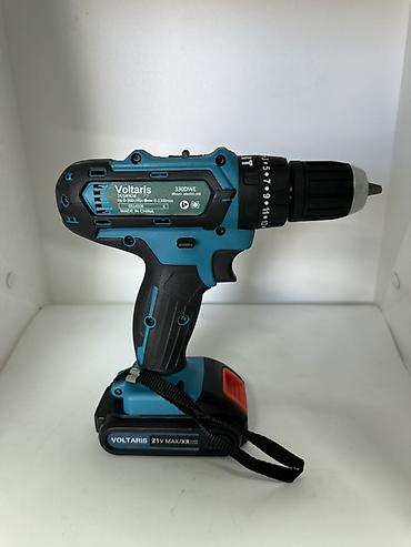 шрупы: Аккумуляторная дрель‑шуруповерт Voltaris 21V MAX/XR в комплекте — 4