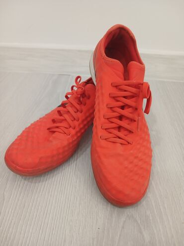 мебел спальни: Обувь для зала Nike MagistaX Finale(оригинал)