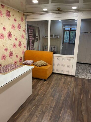 Digər kommersiya daşınmaz əmlakı: Sumqayıt 45 də 3 otaqdan ibarət ibarət obyekt icarəyə verilir. Ofis — 5