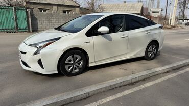 Toyota: Toyota Prius: 2018 г., 1.8 л, Вариатор, Гибрид, Хэтчбэк