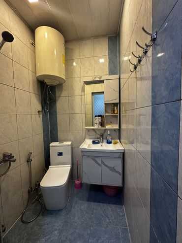 Yeni tikili: 2 otaqlı, Yeni tikili, 6 kv. m — 8