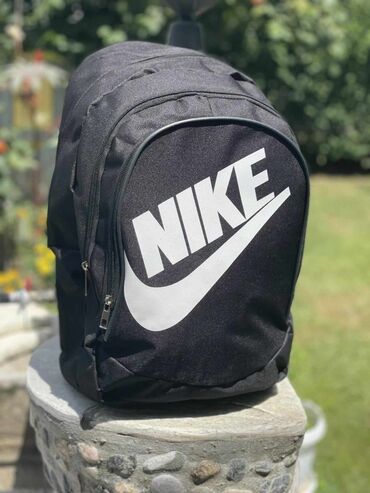 Sportske torbe i rančevi: 2000 na lalafo.rs — 11 Sportske torbe i rančevi: 2000 — 11