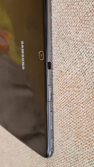 Tableti: Tablet samsung od 10.1 inca ispravan sve ko nov, cena 6000.dinara — 4