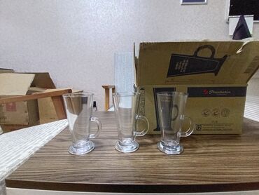 Digər mətbəx aksesuarları: Pincet 3.50azn Savok 8azn mətbəx ləvazimatı (bulka,desert tutan ) 3.5 — 9