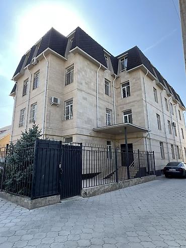 квартиры в городе токмок: 4 комнаты, 200 м², Ынтымак ж/м 4 этаж, Дизайнерский ремонт — 1