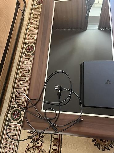 xbox seris x: Yaxşı vəziyyətdə, heç bir texniki problemi olmayan PlayStation 4 Slim — 4
