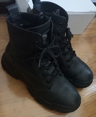 обувь рабочий: Зимние в отл.сост.
Размер 36