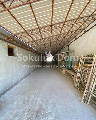 Продажа коттеджей и домов: 🏠Продаётся дом в с. Сокулук 🟡Комнаты: 5 🟡Участок: 53 соток — 2