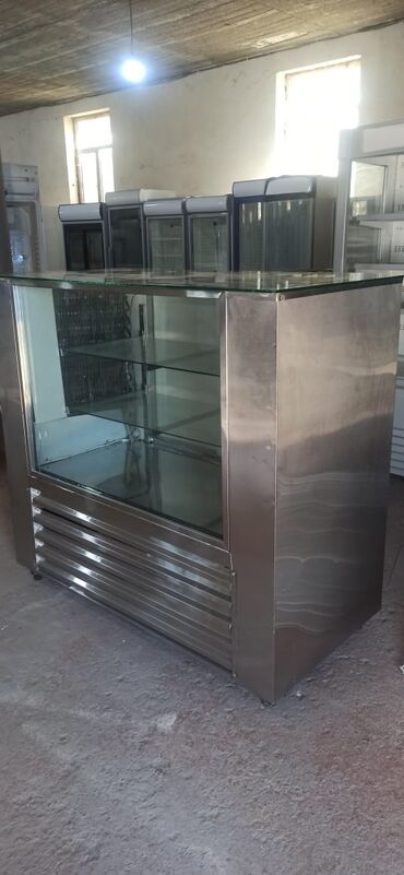 Dərin dondurucular: *SEVA XİRDALAN* Restoran ucun kabab vitrini satilir. Vitrin təmiz nerj
