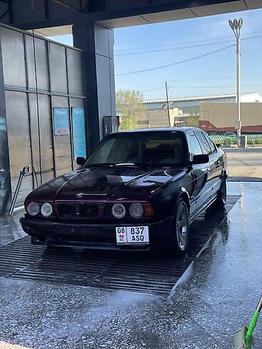 124 e500: BMW 5 series: 1993 г., 2.5 л, Механика, Бензин, Седан — 2