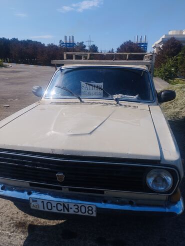 07 maşin: QAZ 2410: 1.6 l | 1991 il | 3200 km Pikap