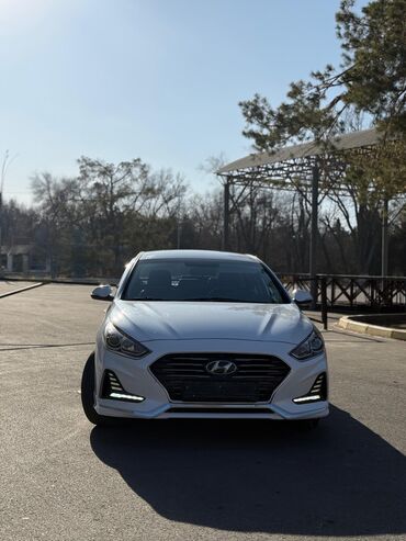 Hyundai: Hyundai Sonata: 2018 г., 2 л, Автомат, Газ, Седан — 2