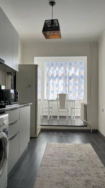 квартира в бишкеке с подселением: 2 комнаты, 50 м², Индивидуалка, 4 этаж, Евроремонт