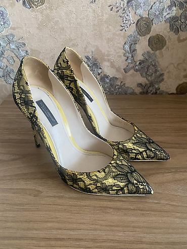yun corab: Dolce & Gabbana qadın tuflisi Orijinal - Model: klassik “pump” — 4
