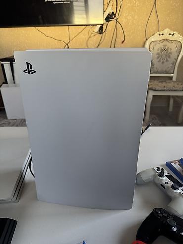 бишкек мониторы: Продаю 1-PS5, 2-PS4 с полным комплектом джойстиков и дисков — 2