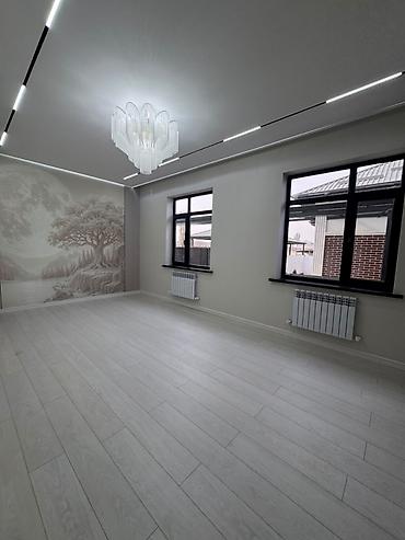 продаю дом район киркомстром: 4 комнаты, 120 м², 3 соток, Бишкек, Киркомстром Агентство недвижимости — 4