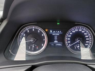 Hyundai: Hyundai Sonata: 2020 г., 2 л, Автомат, Газ, Седан — 9