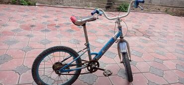 детский велосипед на 1 год: Сатылат миниб жургөн велиги 18размери аритир мкр Курманбек 8көчө