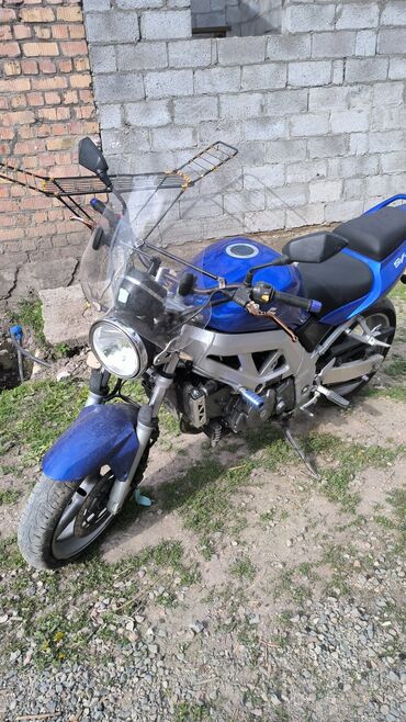 спортивный мотоцикл купить: Мотоцикл Suzuki SV650 синего цвета, оснащенный ветровым стеклом для