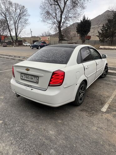 техпаспорт: Chevrolet Lacetti: 2012 г., 1.6 л, Механика, Бензин