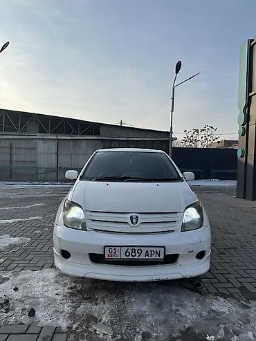 Toyota: Toyota ist: 2003 г., 1.3 л, Автомат, Бензин, Хэтчбэк — 2