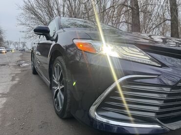 Toyota: Toyota Camry: 2021 г., 2.5 л, Автомат, Гибрид, Седан — 7