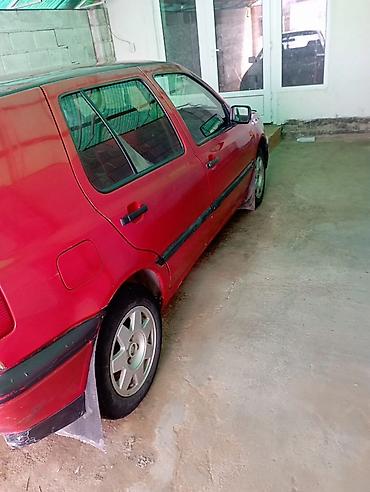 deu labo: Volkswagen Golf: 1995 г., 1.8 л, Механика, Бензин, Хэтчбэк — 2