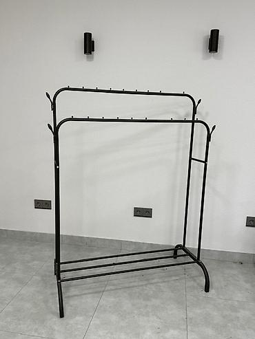 Salon, tibbi mebel dəsti: Satış üçün salon avadanlıqları paketi 1) Geyim asqısı/rek: - Rəng — 1