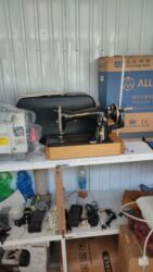 Швейные машины: Швейная машина Оверлок — 10