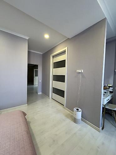 срочно нужны квартира: 3 комнаты, 117 м², Ата-Тюрк парк 2 этаж, Евроремонт — 3