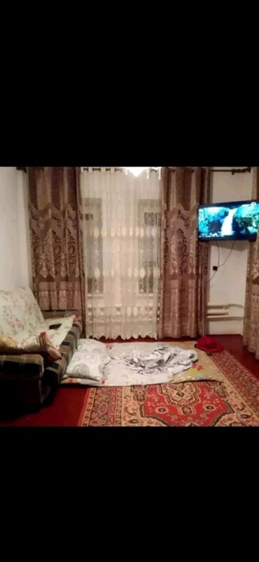 Долгосрочная аренда домов: 55 м², 3 комнаты, Парковка, Забор, огорожен