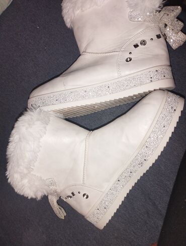 vizzano obuća: Ugg mini boots, color - White, 40