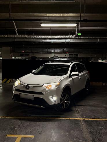 Toyota: Toyota RAV4: 2018 г., 2.5 л, Автомат, Бензин, Кроссовер — 2