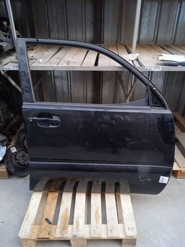 Другие автозапчасти: Дверь Toyota Hilux Surf N215 2.7 TR-FE 2008 перед. прав. (б/у)