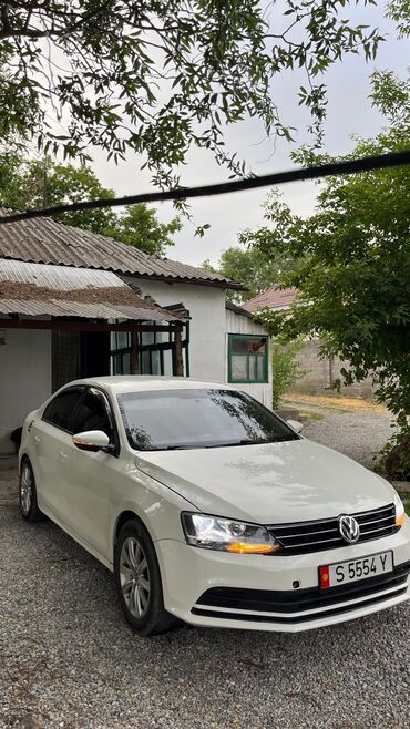 Volkswagen: Volkswagen Jetta: 2015 г., 1.6 л, Автомат, Бензин, Седан