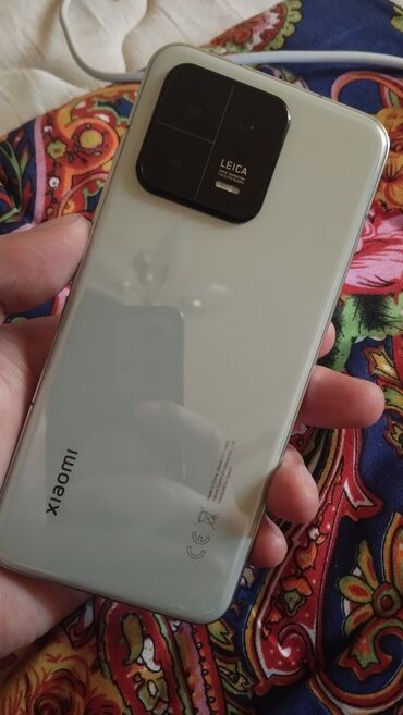 Xiaomi, 13, Б/у, 256 ГБ, цвет - Зеленый, 2 SIM