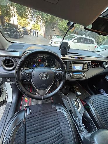 Toyota: Toyota RAV4: 2 l | Krossover — 2