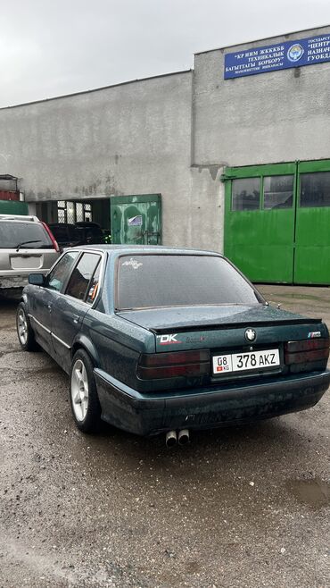 вмб машина: BMW 3 series: 1988 г., 2.5 л, Механика, Бензин, Седан