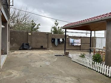 Həyət evi alıram: 240 kv. m, 6 otaqlı — 18