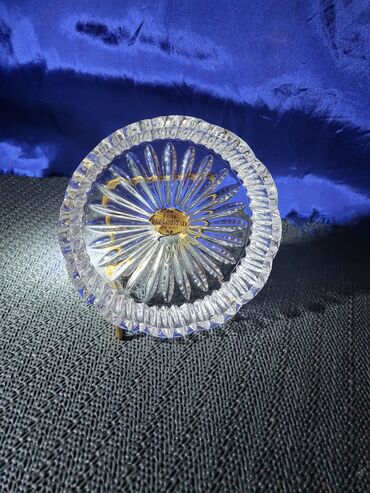 Činije: Cinija nova kristal,original led kristal iz 70ih. Cinijica na lalafo.rs — 2 Činije: Cinija nova kristal,original led kristal iz 70ih. Cinijica — 2