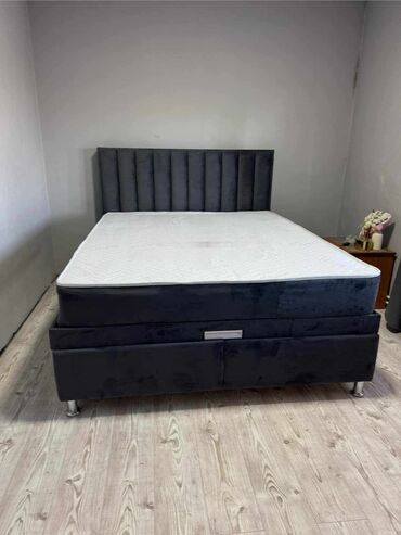 metalni krevet: Francuski ležaj Verona Box 
Dimenzije duseka 200x160
Cena ležaja 480€