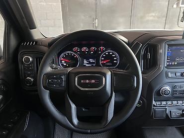 Продажа авто: GMC Sierra: 2023 г., 2.7 л, Автомат, Бензин, Пикап — 9