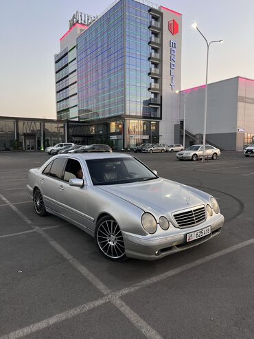 обменяю на скутер: Mercedes-Benz E-Class: 2000 г., 4.3 л, Автомат, Бензин, Седан