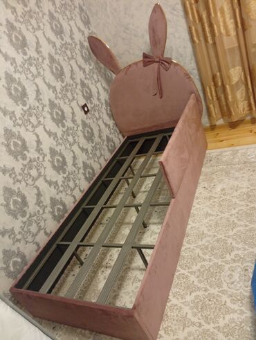 İkimərtəbəli uşaq çarpayıları: Oğlan və qız üçün, Çarpayı, Matras ilə, Siyirməli, Taxta — 14