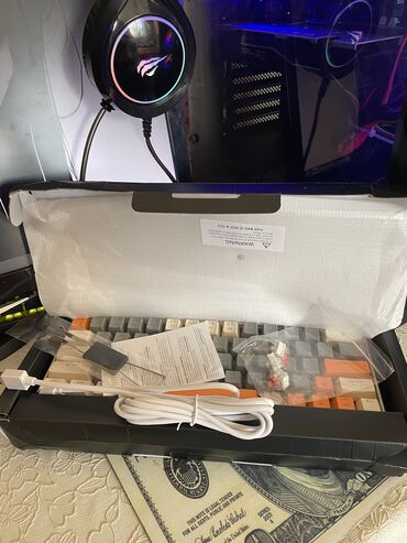 Digər kompüter aksesuarları: 🔴 V500 Mechanical Keyboard – Red Switch 🔹 Qırmızı switch – səssiz və -da lalafo.az — 12 Digər kompüter aksesuarları: 🔴 V500 Mechanical Keyboard – Red Switch 🔹 Qırmızı switch – səssiz və — 12